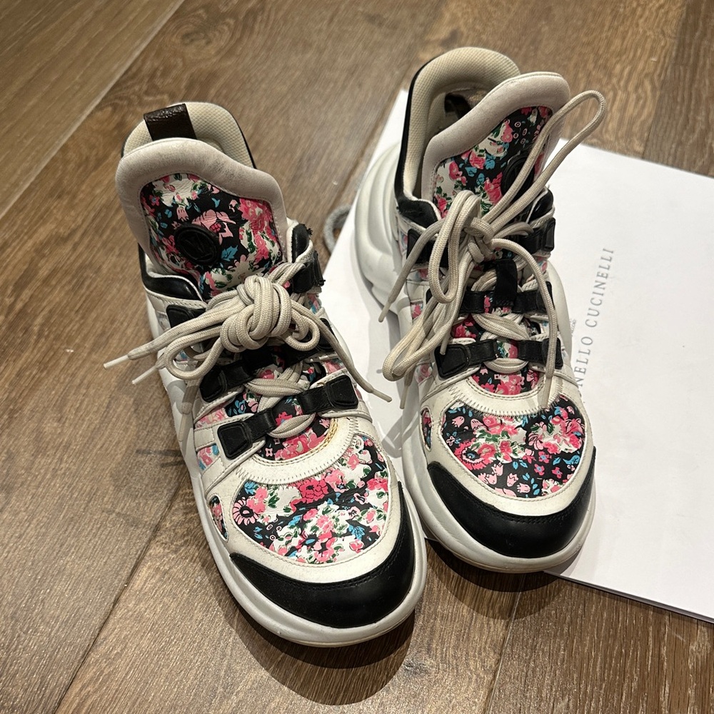 Louis Vuitton Authentic Floral Sneakers - Picture 3 of 8